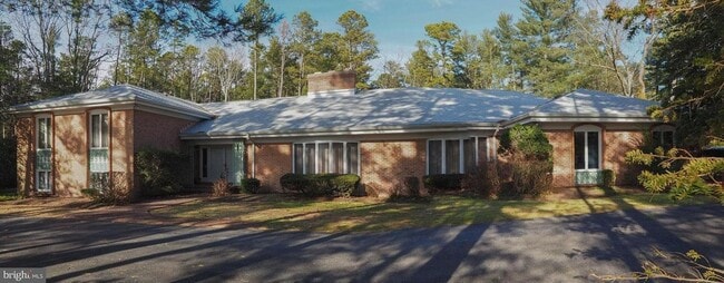 Building Photo - 600 Glenside Rd