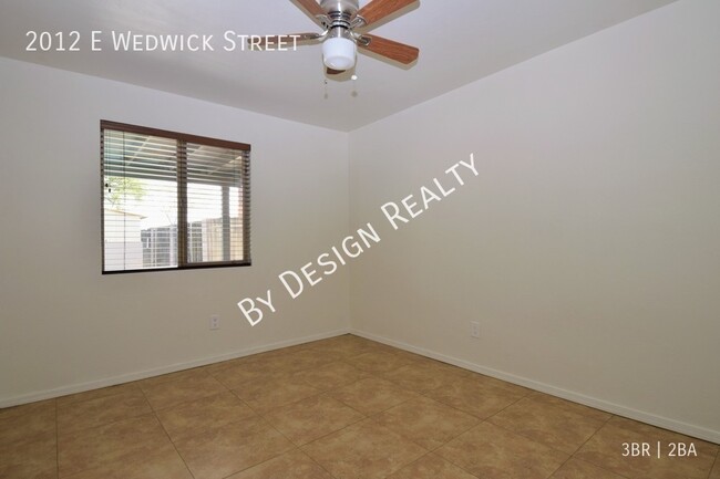 Building Photo - Remodeled Desert Shadows 3 Bed 2 Bath Town...