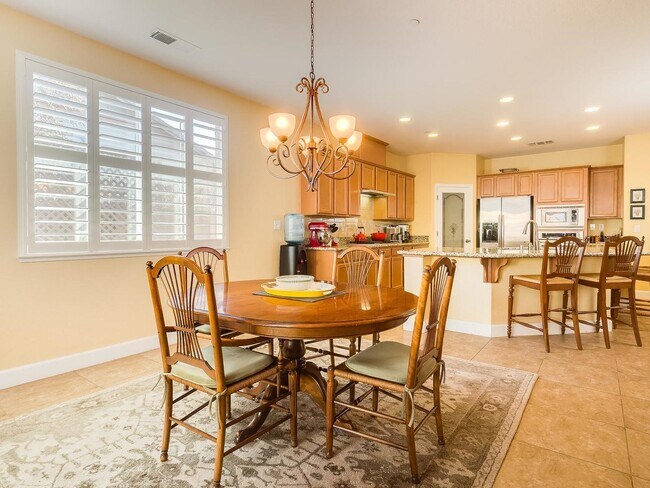 Building Photo - Beautiful Woodland 3 bed/2bath plus office Home for Rent in Woodland