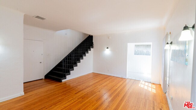 Building Photo - 6336 Orange St