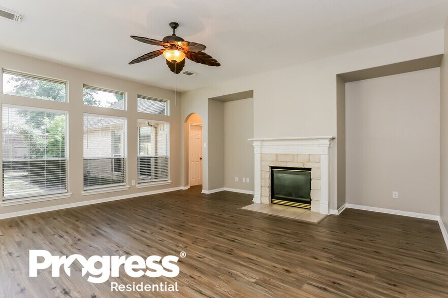 Building Photo - 13207 Castle Combe Dr