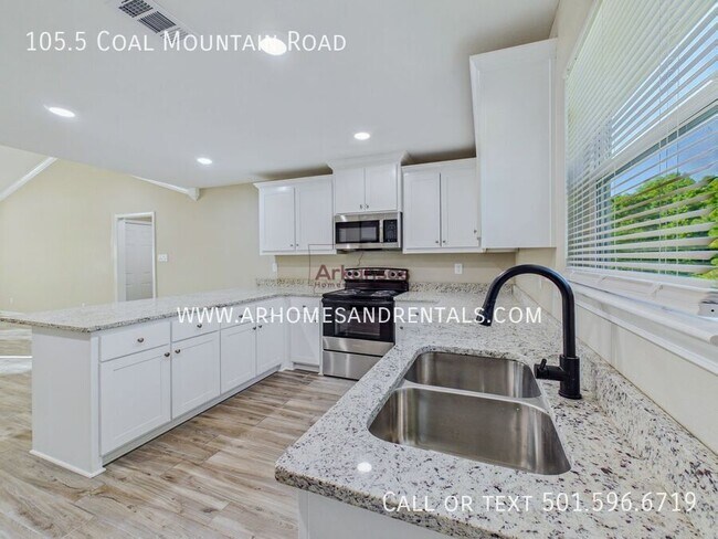 Building Photo - 105.5 Coal Mountain Rd