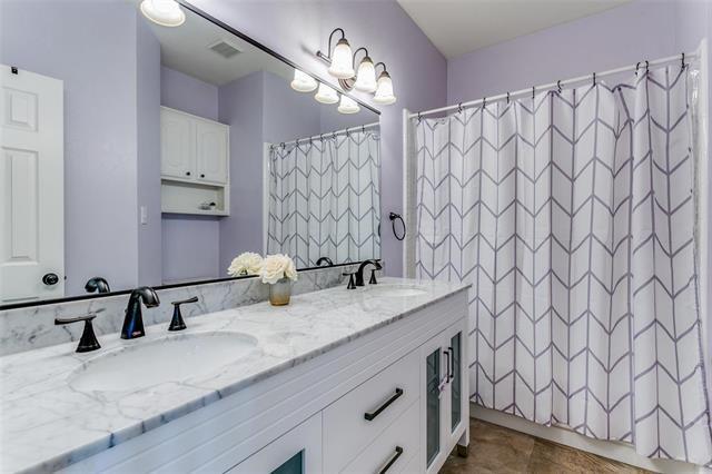 Building Photo - 626 Beal Ln