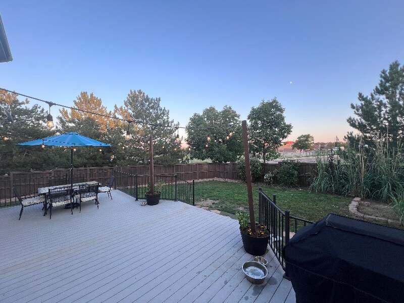 Building Photo - 15982 Longford Dr