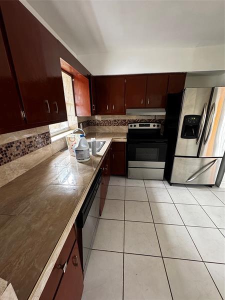 Building Photo - 1020 Indiana Ave