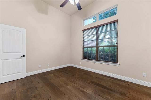 Building Photo - 308 Fisk Ln