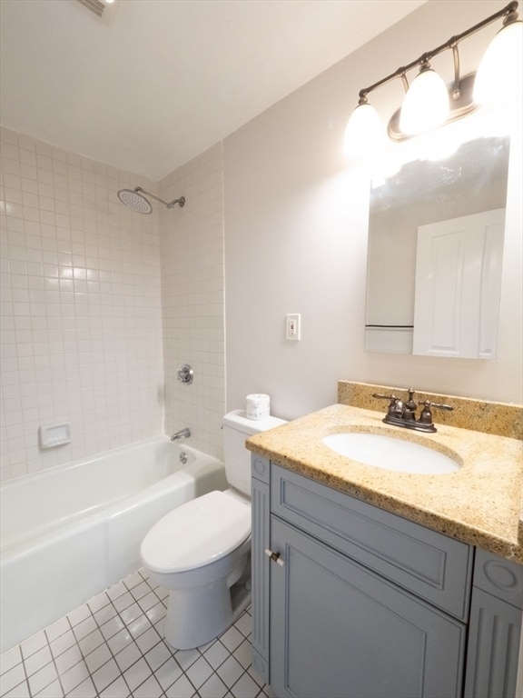 Building Photo - 210 Third St