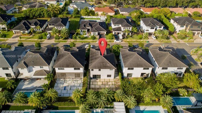 Building Photo - 8842 NW 161st Terrace