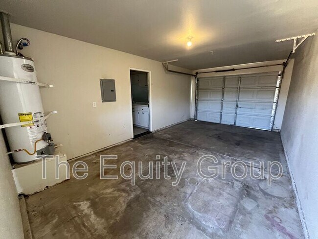 Building Photo - 1435 Cottage Pl