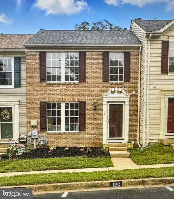 Building Photo - 126 Foxview Dr
