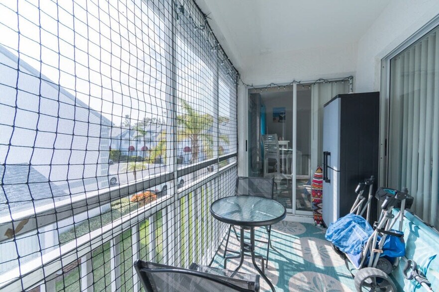 Building Photo - 545 Ocean Park Ln