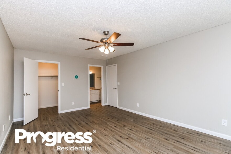 Building Photo - 2718 W Brooks St