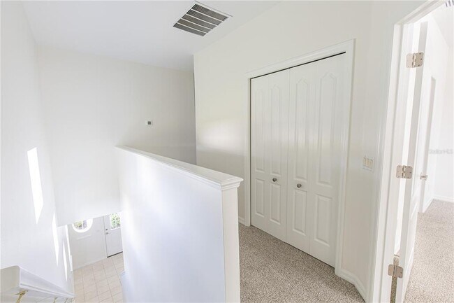 Building Photo - 1085 Jonah Dr