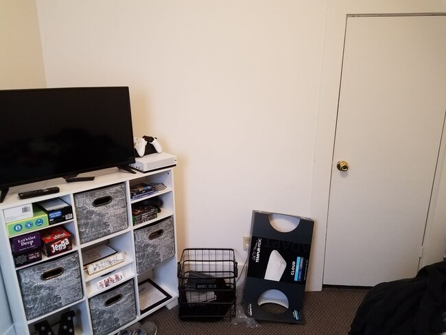 Building Photo - nre1215