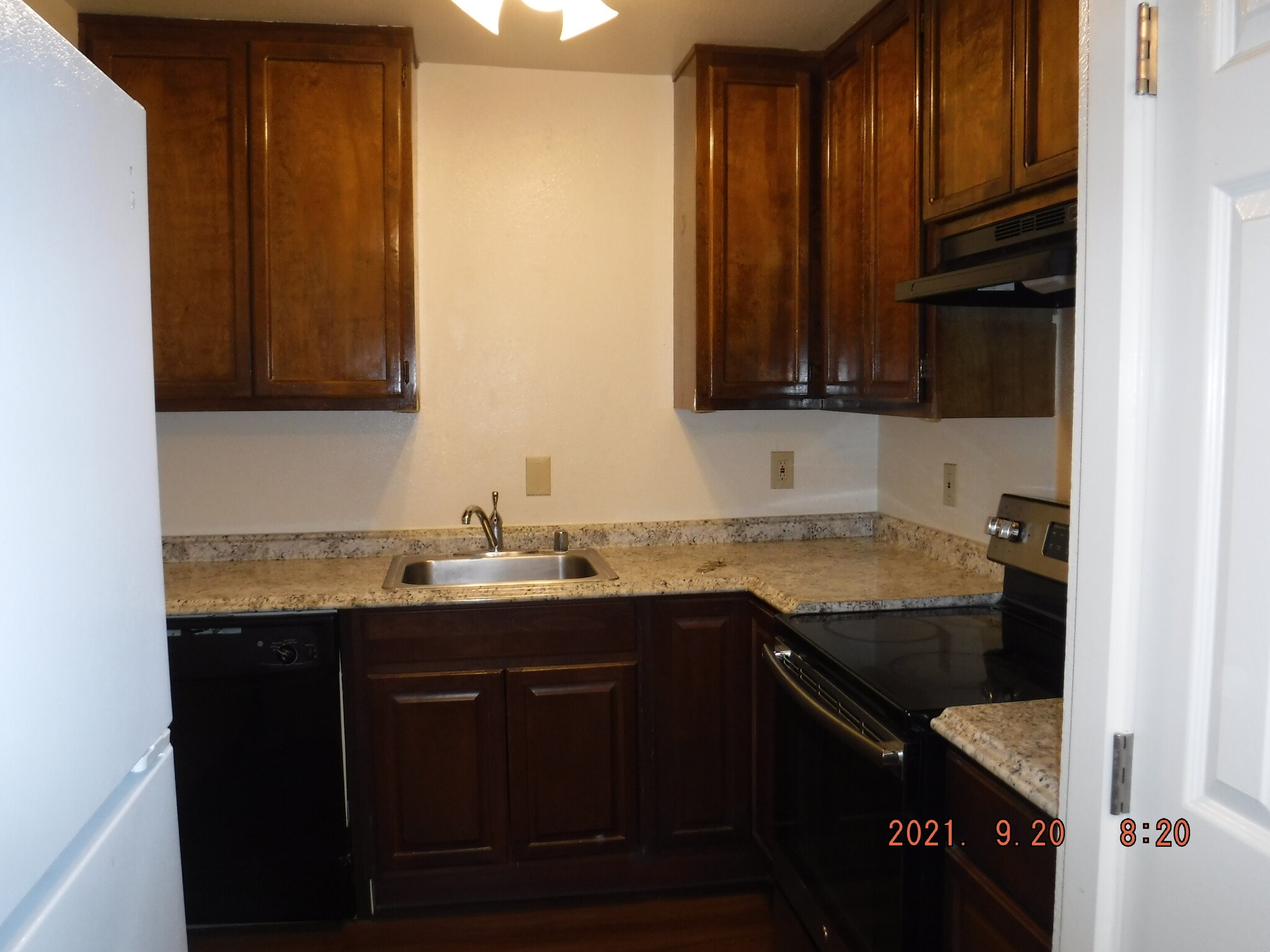 Building Photo - 364 16th St