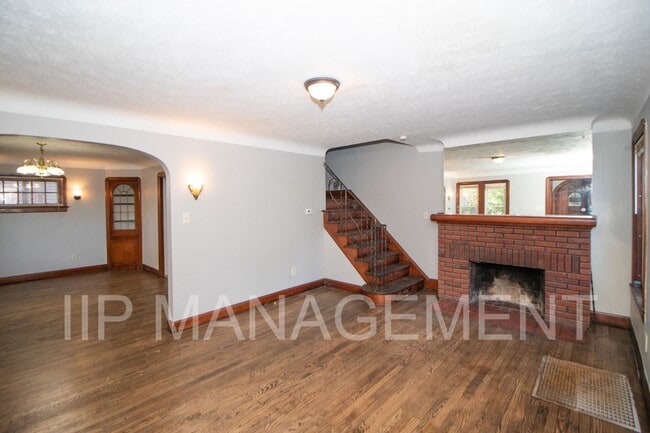 Building Photo - 1294 Winston Rd