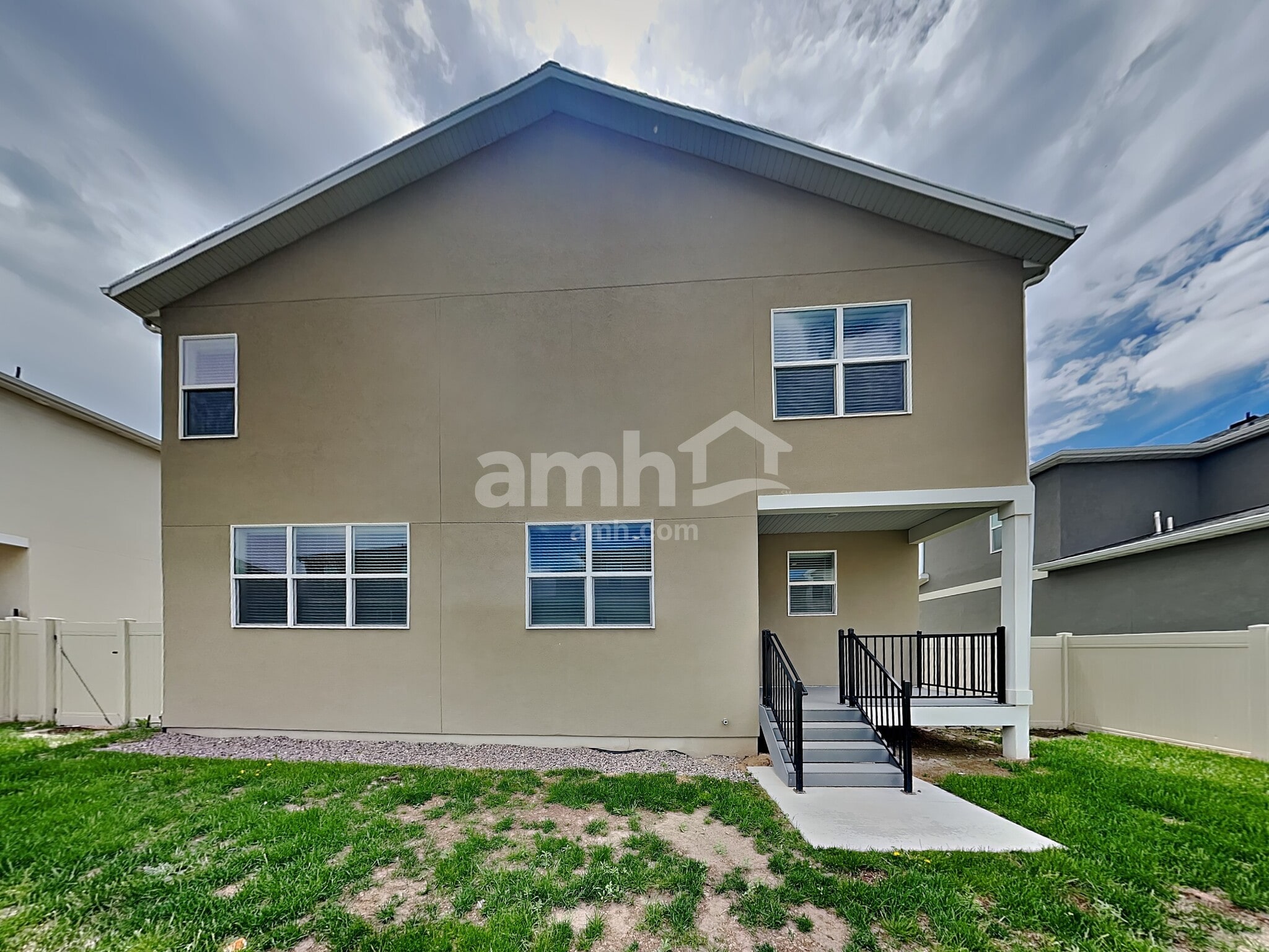 Building Photo - 2367 E Wild Horse Way