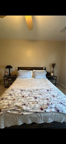 Building Photo - 11406 Enchanted Woods Way