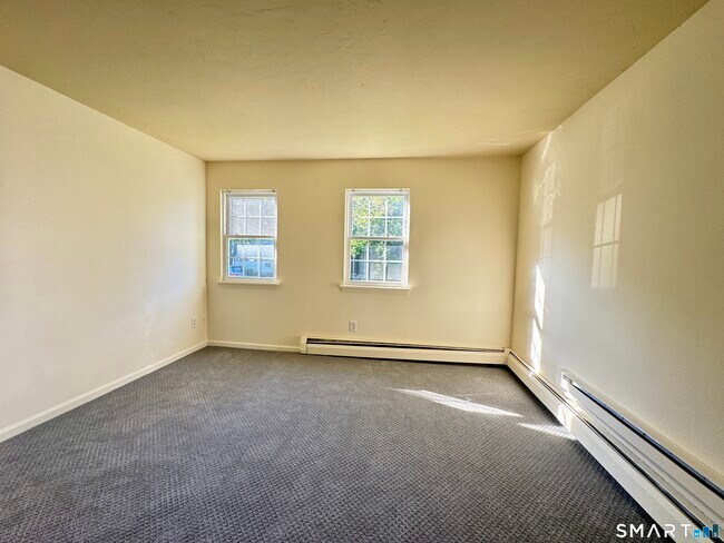 Building Photo - 81 Angel Dr