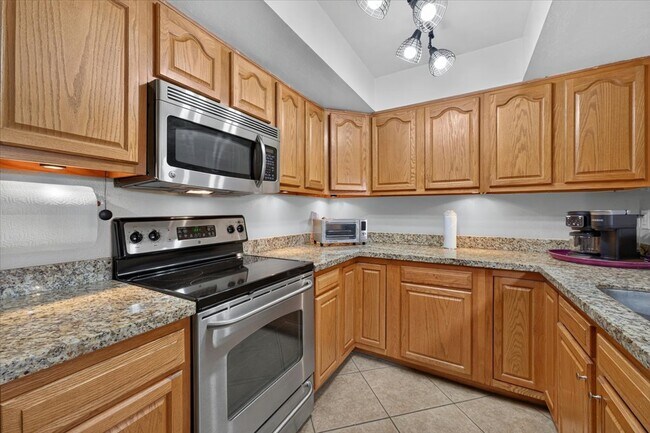 Building Photo - 5050 N 81st St