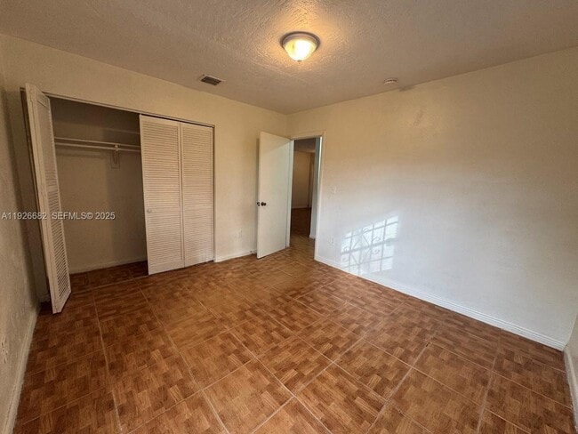 Building Photo - 19354 NW 28th Ct