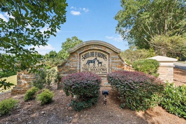 Building Photo - 6725 Ridgefield Dr