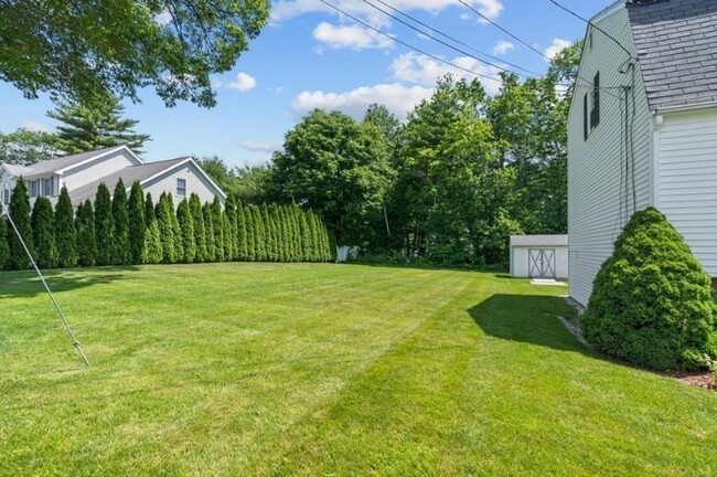 Building Photo - 58 Brandon St