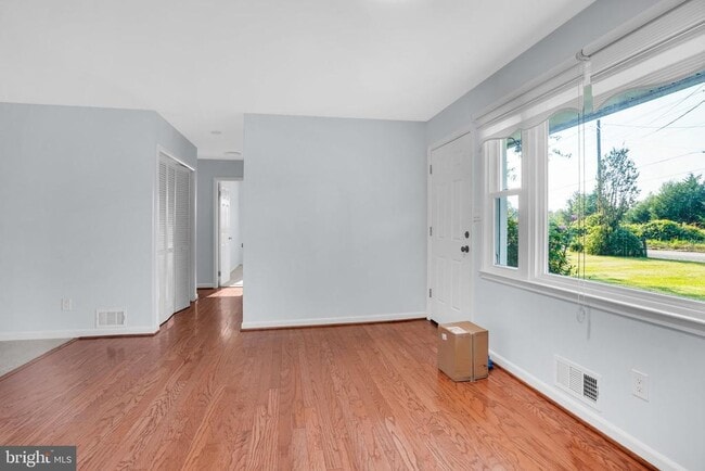Building Photo - 13209 Thornton Dr