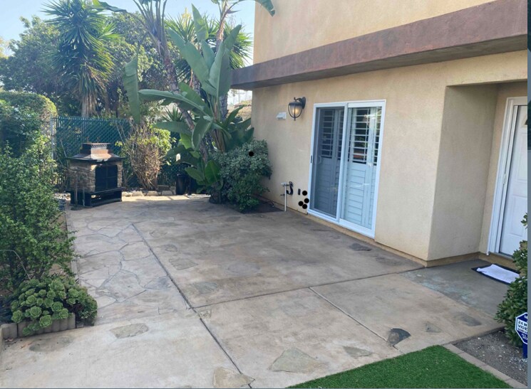 Building Photo - 303 S Freeman St