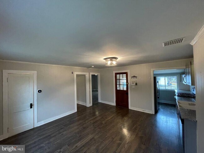 Building Photo - 10608 Schaeffer Ln