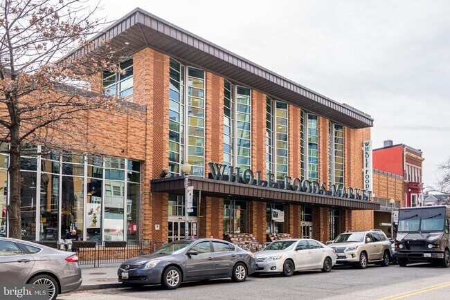 Building Photo - 1441 Rhode Island Ave NE