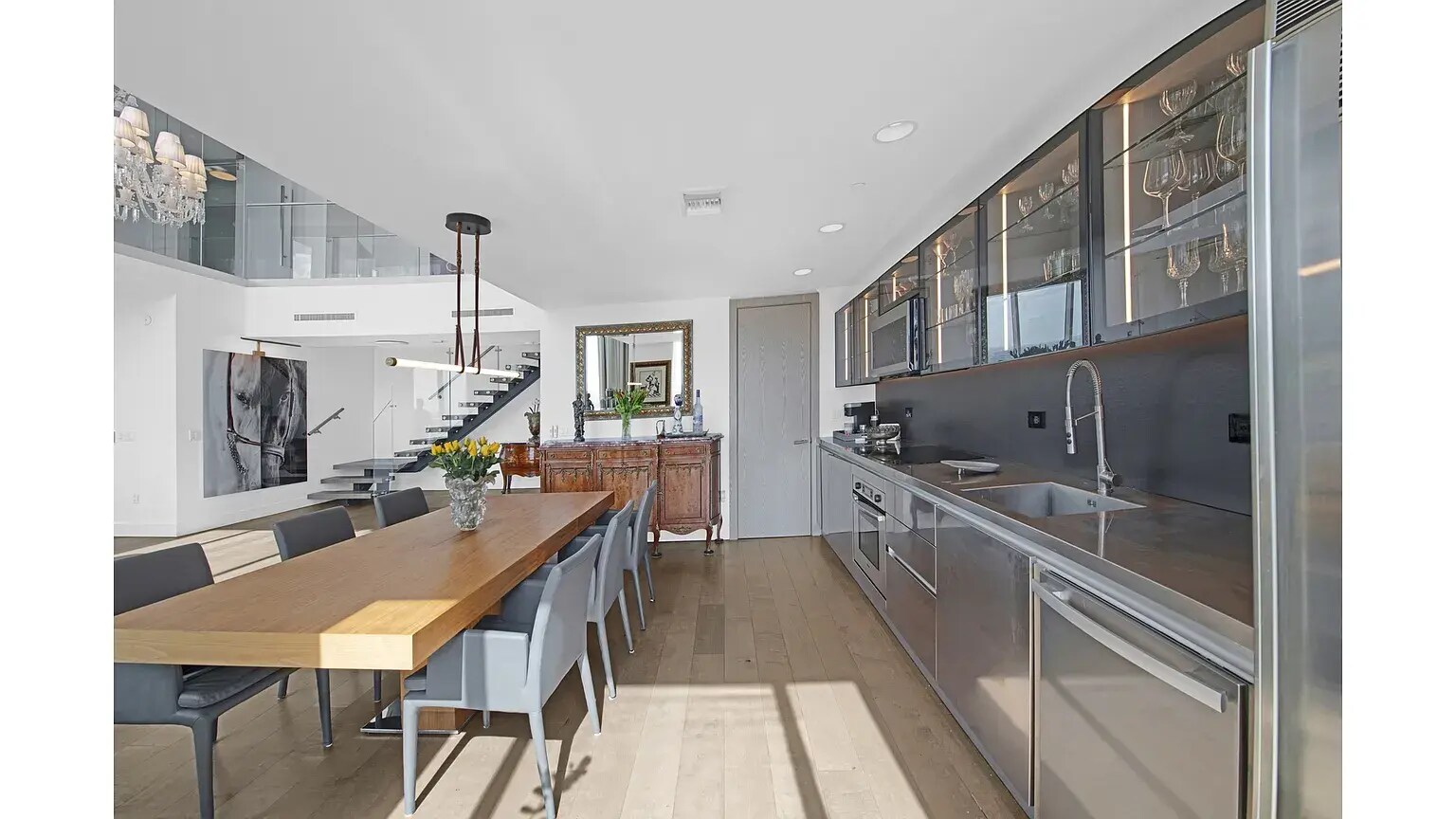 Building Photo - 1040 Biscayne Blvd