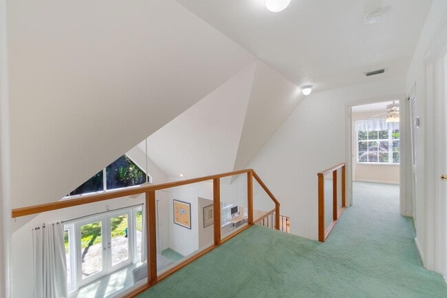 Building Photo - 16144 122nd Dr N