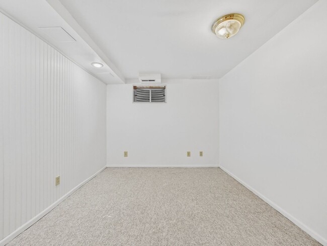 Building Photo - Gorgeous Home in Centennial!