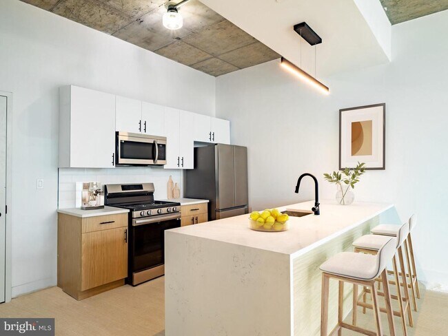 Building Photo - 1222 N 2nd St