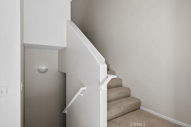 Building Photo - 26 Vía Cordoba