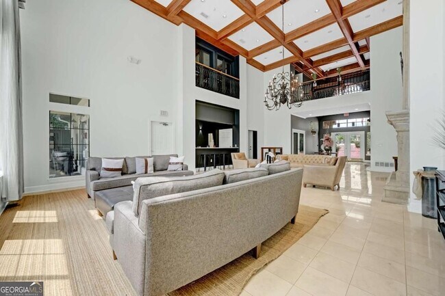 Building Photo - 3777 Peachtree Rd NE