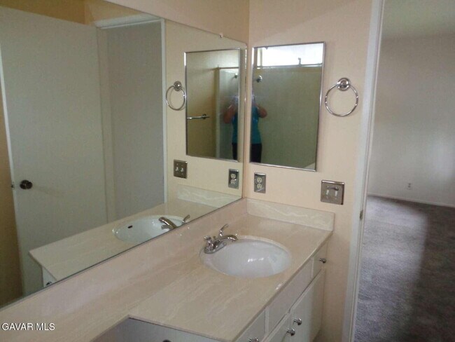 Building Photo - 42935 15th St W