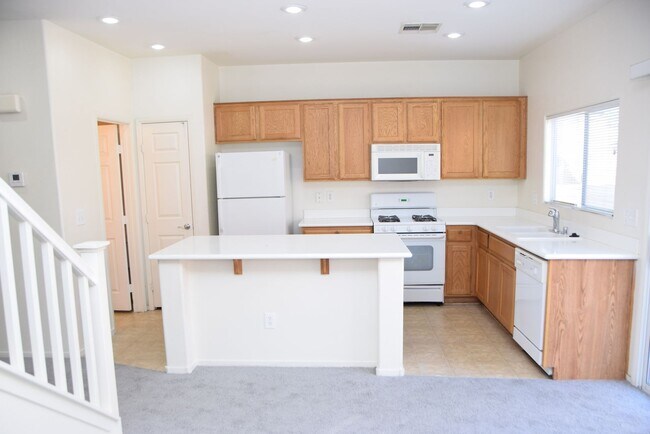 Building Photo - 9440 Crimson Sky St