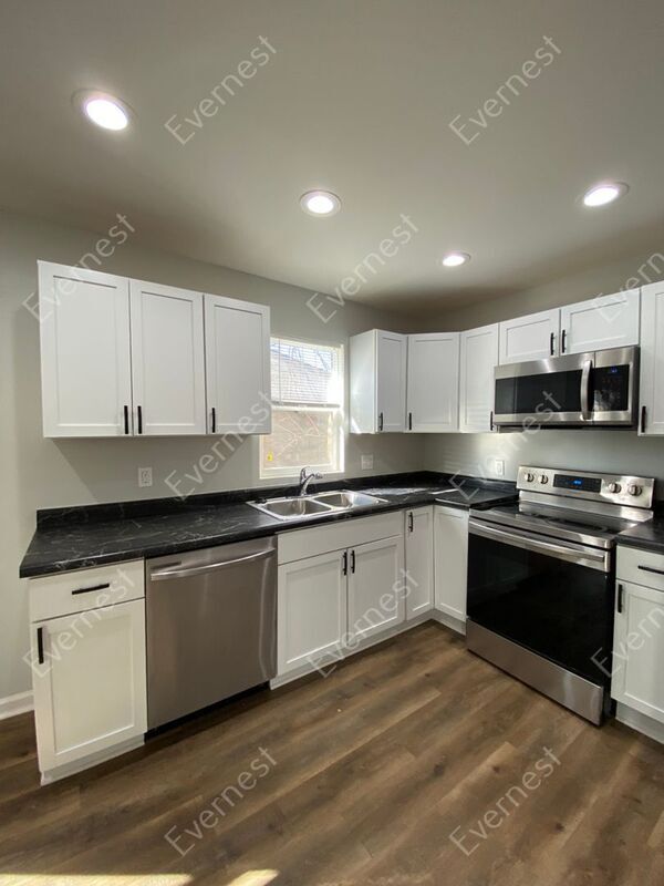 Building Photo - 838 Lock Ave