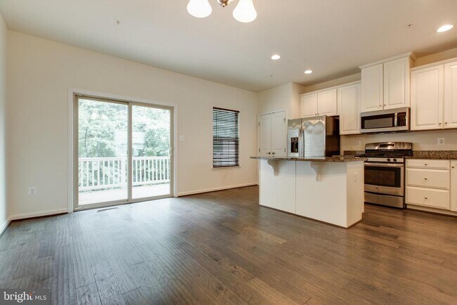 Building Photo - 7231 Winding Hills Dr