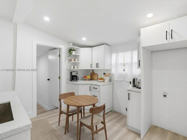 Building Photo - 1829 NW 62nd Terrace