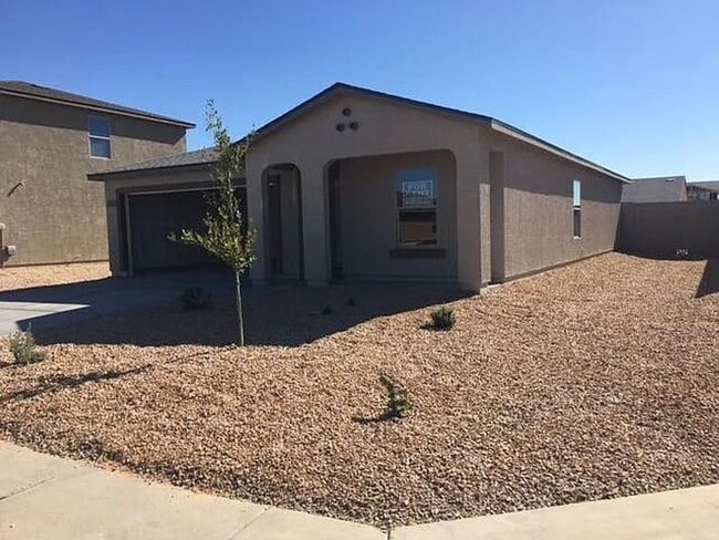 Primary Photo - 159 E Bobcat Pl