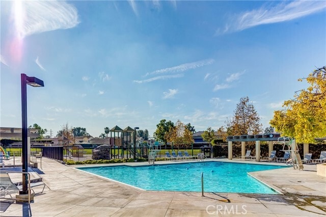 Building Photo - 110 Shadowbrook