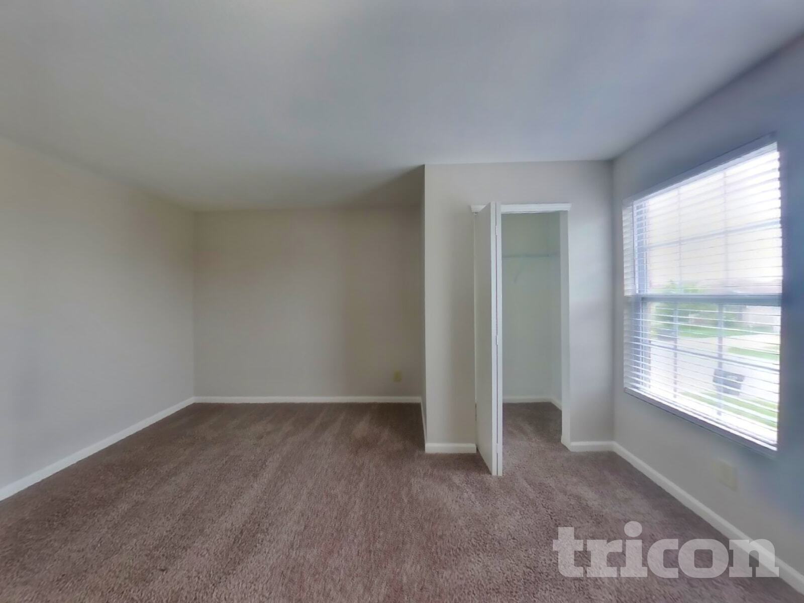 Building Photo - 1413 Bluestem Dr