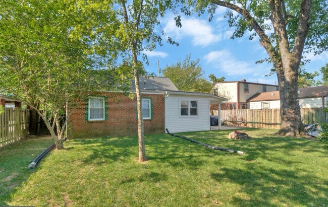 Building Photo - 5006 Cheyenne Pl