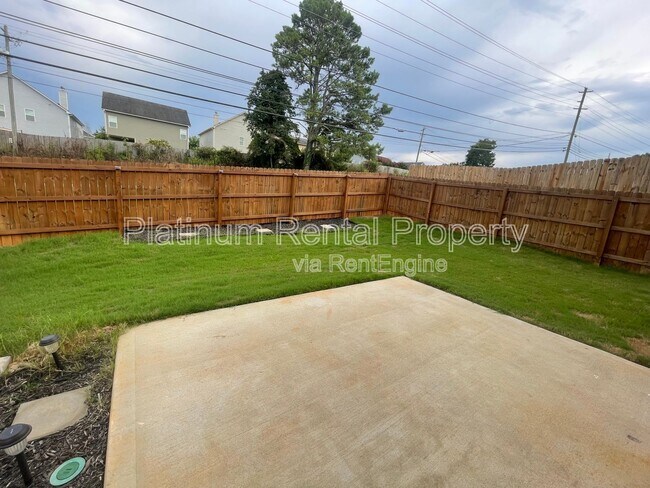 Building Photo - 350 Cranston Dr