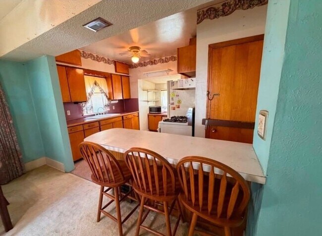 Building Photo - OWNER FINANCING