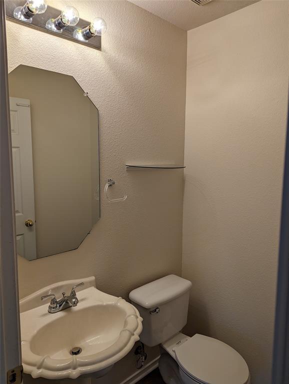 Building Photo - 13512 Albania Way