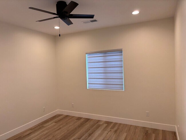 Building Photo - Brand New 2 Bedrooms 2 full baths home, AD...